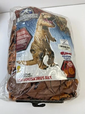 Disfraz de Rubíes Mundo Jurásico T-Rex Adulto con Ventilador a Batería Mediano hasta Talla 44 Foto 1 de 4