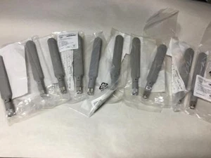 LOT OF 10 X CISCO 07-1052-01 MULTIBAND SWIVEL-MOUNT DIPOLE ANTENNA 3G-ANTM1919D - Picture 1 of 4