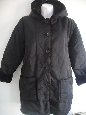 Sonia Rykiel Enfant девочек черный/коричневый искусственного меха с капюшоном двусторонний зимнее пальто 12 - Изображение 1 из 4