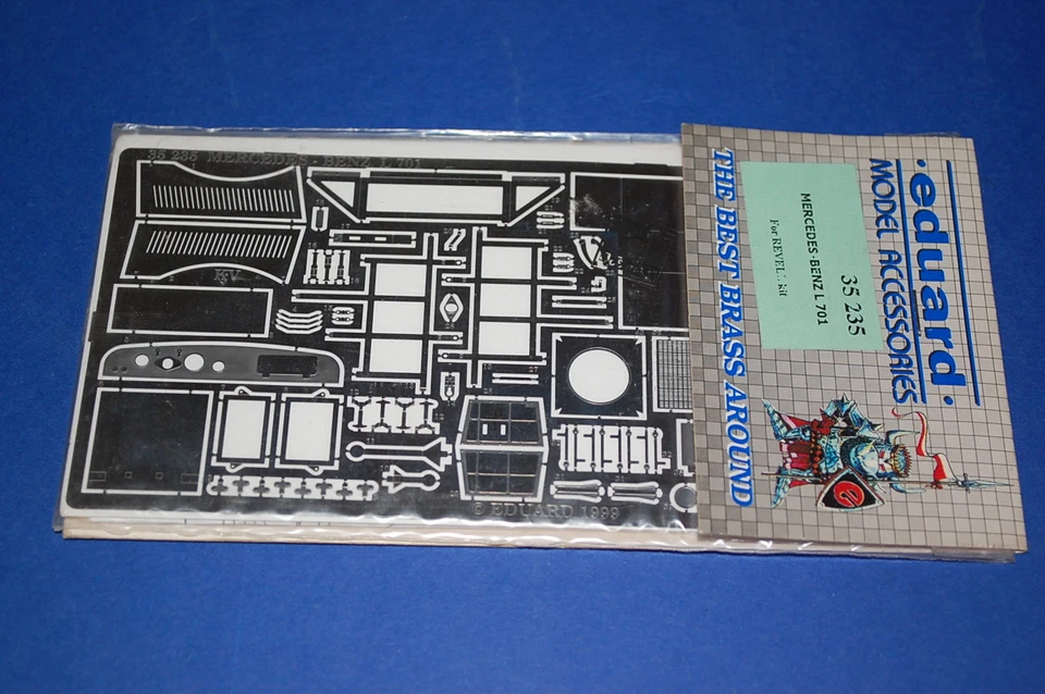 Eduard 35235 - Mercedes-Benz L 701 for Revell kit  scala 1/35 - Immagine 1 di 1