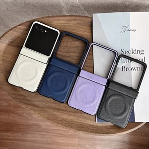 Funda de cuero magnética para Motorola Razr 2025/Razr+ 2025 con protección de bisagra - Imagen 1 de 12