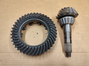 BMW E36 E34 E30 E28 188 CASE REAR DIFFERENTIAL RING AND PINION 2.93 RATIO - Picture 1 of 6