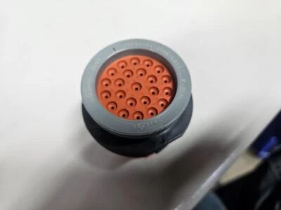 (21) New TE Connectivity Deutsch HDP24-24-23SE-L017 Circular Connector 23 Pos - Image 1 of 4