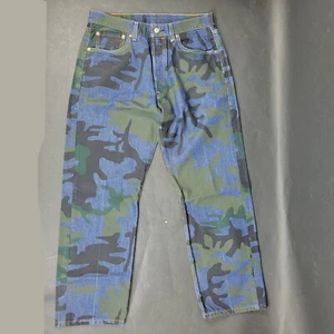 Levi's Men's 501 Original Indigo Camouflage Print Jeans 34 W x 32 L - Picture 1 of 6
