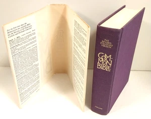 Rare "The Holy Bible- RSV An Ecumenical Edition" (Common Bible) 1st Print (1973) - Imagen 1 de 10