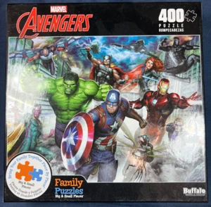 Buffalo Games: (2022) Marvel - AVENGERS ASSEMBLE! - 400 Piece Jigsaw Puzzle - Picture 1 of 1