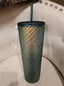 Taza vaso Starbucks 2023 verde claro rejilla diamante joya tacto suave 24 oz NUEVO - Imagen 1 de 9