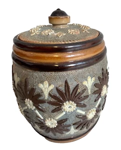 Antique Doulton Lambeth Stoneware Tobacco Jar - Picture 1 of 6