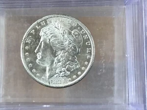 1881-S Morgan Silver Dollar Brilliant Uncirculated B0403 - Picture 1 of 6