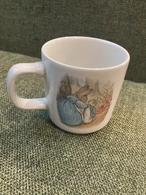 Wedgwood Peter Rabbit Beatrix Potter Mug Frederick Warne Flopsy Mopsy Cotton - Image 1 of 4