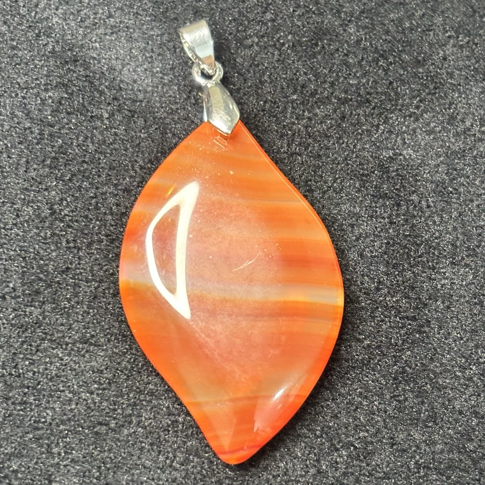 Colgante Artesanal Naranja Bandas Ágata Forma de Lágrima Tono Plata Boho  Foto 1 de 3