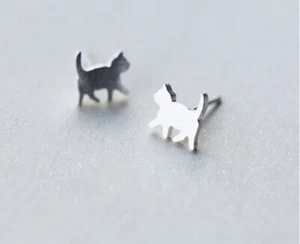 MASSANFERTIGUNG Sterling Silber Kätzchen Katzen Ohrstecker - Walking Kitty Katze Ohrringe - Bild 1 von 1