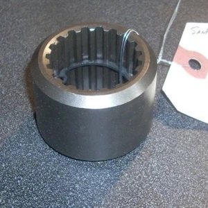 New Holland TC45D Tractor HST Main Shaft Coupling w/ Snap Ring, SBA322610940 - Picture 1 of 3