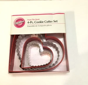 Wilton Metall Ausstecher 4er Set Herzform Valentinstag Neu im Karton! - Bild 1 von 1