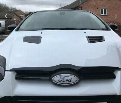Ford Focus 2012-15 Mk3 Zetec S Domed Gel Bonnet Lip Gloss Black • 43.52€