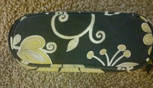 Vera Bradley Eyeglass Case Soft Zippered - Picture 1 of 5