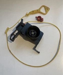 Original Wolf Elektro-Schalter/Stecker Starterzug für Elektrorasenmäher, älter - Bild 1 von 5