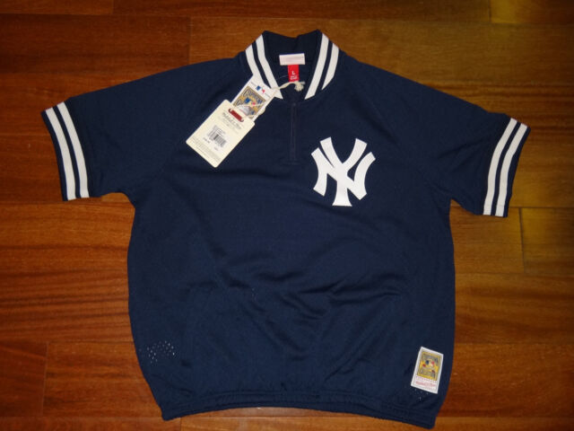 MLB New York Yankees Men's Replica Baseball Jersey.