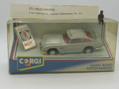 CORGI ASTON MARTIN DB5 JAMES BOND 007 Working features NEW IN BOX 94060 LH BADGE - Image 1 of 4