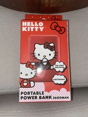 Cargador de banco de energía de batería de respaldo externo portátil Red Hello Kitty 2600 Mah Foto 1 de 3