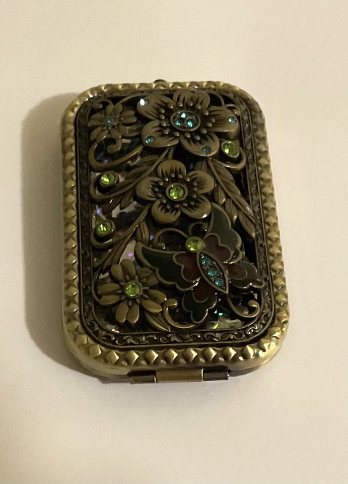 Retro handheld rectangle compact mirror, flower & butterfly design,  gift. M-7 - Image 1 of 4