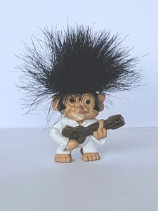 Weetos Elvis Presley Troll Doll- Rare Vintage 1.5” Pencil Topper Black Hair - Picture 1 of 4