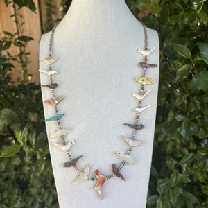 "Collar fetiche animal tallado a mano nativo americano vintage 24"" cuentas esterlinas" - Imagen 1 de 8