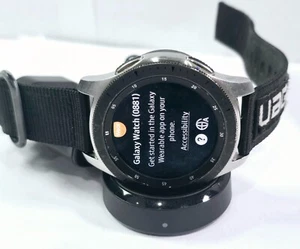 Samsung Galaxy Watch SM-R800 - Picture 1 of 3