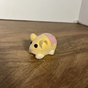 Baby Mouse diaper rollerball hamster toy figure - Picture 1 of 3