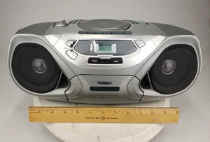 Philips Magnavox AZ1030 CD Cassette Radio Recorder Boombox Tape Vintage Works - Picture 1 of 14