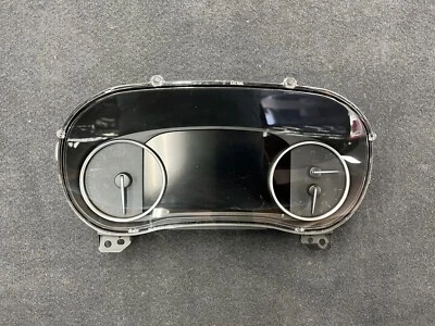 2021 2022 BUICK ENCLAVE AVENIR INSTRUMENT GAUGE CLUSTER 84924937 677MI 8” Disply - Image 1 of 4