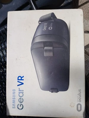 Samsung Gear VR headset (Read Description) - Image 1 of 2