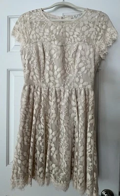 Vestido de encaje marfil para mujer LAUREN CONRAD talla 10 NUEVO SIN ETIQUETAS Foto 1 de 4