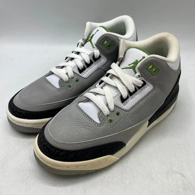 Jordan 3 Retro Clorofila (GS) 398614-006 Talla 5.5Y Nuevo Foto 1 de 4