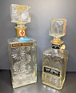 2 Vintage Whiskey Decanters Glass Bottles w/ Stoppers Four Roses & Ezra Brooks - Picture 1 of 16