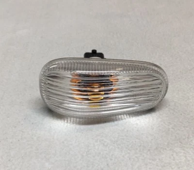 Luz de marcador frontal Saab 9-3 9-5 93 95 OEM lámpara de guardabarros lente transparente 12777318 Foto 1 de 4