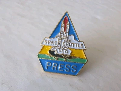 Prensa prendedor sombrero solapa vintage poco común del transbordador espacial de la NASA Foto 1 de 4