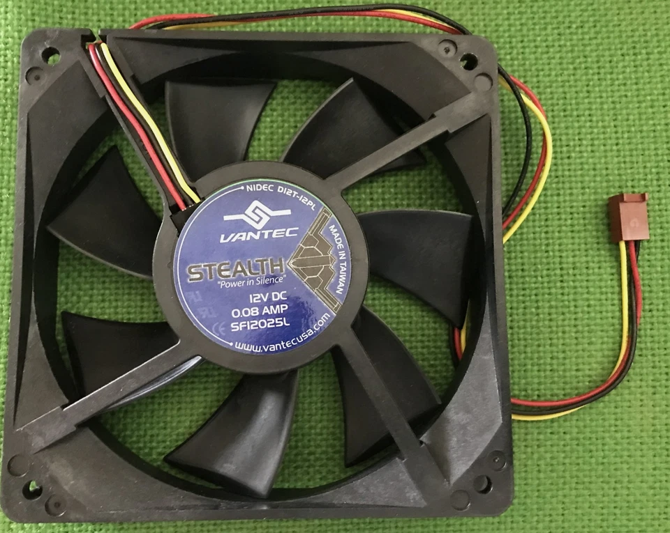 VANTEC SF12025L 120mm x 120mm x 25mm STEALTH CASE FAN - Image 1 of 2