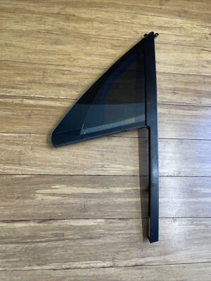 Vidro fixo para janela porta dianteira esquerda Porsche Macan 95B fabricante de equipamento original 2015-2024 *NOTA* - Imagem 1 de 4