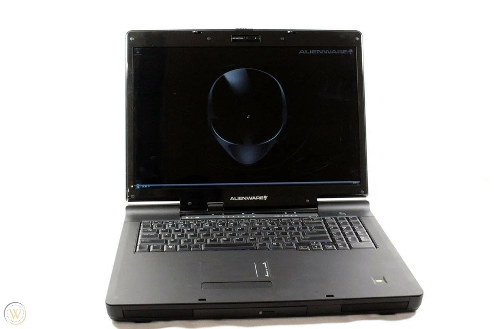 Portátil PC GAMER Alienware M17 R1 Intel Quad Core 8GB RAM 480GB SSD + 1TB HDD - Imagen 1 de 4