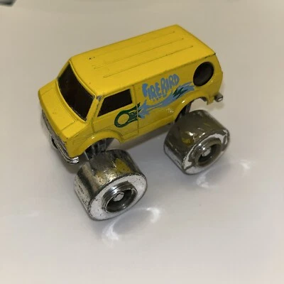 Road Champs 4x4 Monster Truck "Firebird" Chevy Van 1/64 sin neumáticos, cromo blanco muy buen estado Foto 1 de 4