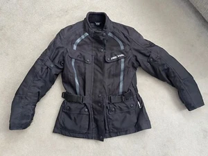 Chaqueta Richa Para Hombre Talla Pequeña Textil Negra Motociclista Abrigo - Imagen 1 de 4