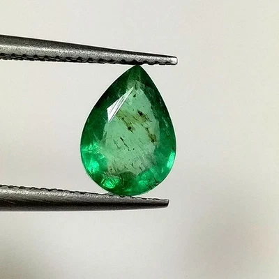 1.15ct Natural Emerald pear shape Zambian earth mined untreated gemstone - Image 1 of 4