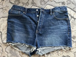 Old Navy O.G Short High Rise Womens 16 American Flag Denim Cut Off Shorts Button - Picture 1 of 4