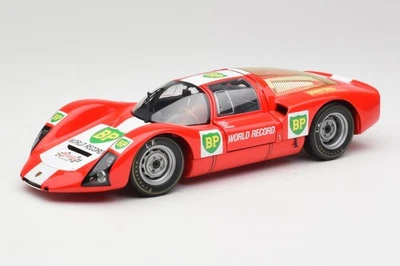 100676100 Porsche 906E BP World Record Runs Monza 1967 Minichamps 1/18 - Image 1 of 4