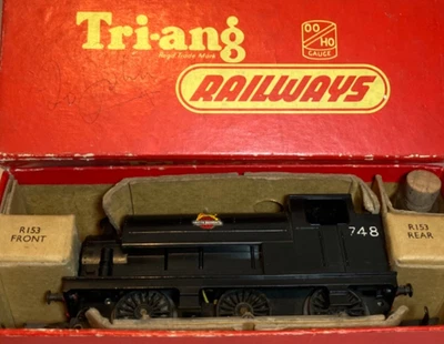 Tri-ang Railways R153 - Saddle tank locomotive BR (748) 0-6-0 Boxed + working - Image 1 of 4