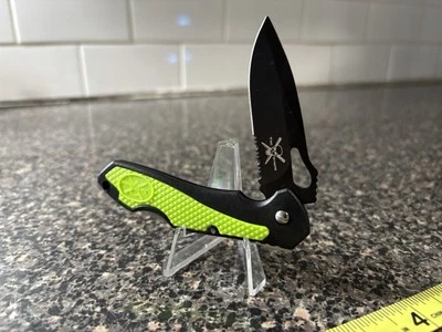 Navaja de bolsillo de autodefensa  Foto 1 de 4