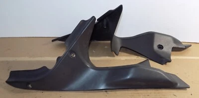 Carenados de admisión de aire cubiertas cubiertas paneles Ducati 1098 1198 848 46012541A Foto 1 de 4