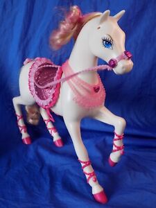 Barbie Princesses Horse w/ Saddle Reins Mattel 2010