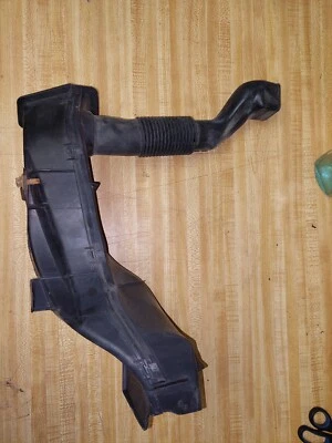 07-09 LEXUS LS460 FRONT LEFT DRIVER SIDE AIR INTAKE CLEANER DUCT TUBE OEM - Image 1 of 4